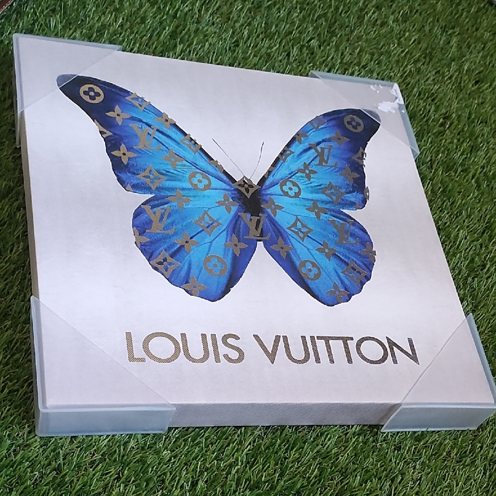 LV Canvas decor - Picture 3 of 4
